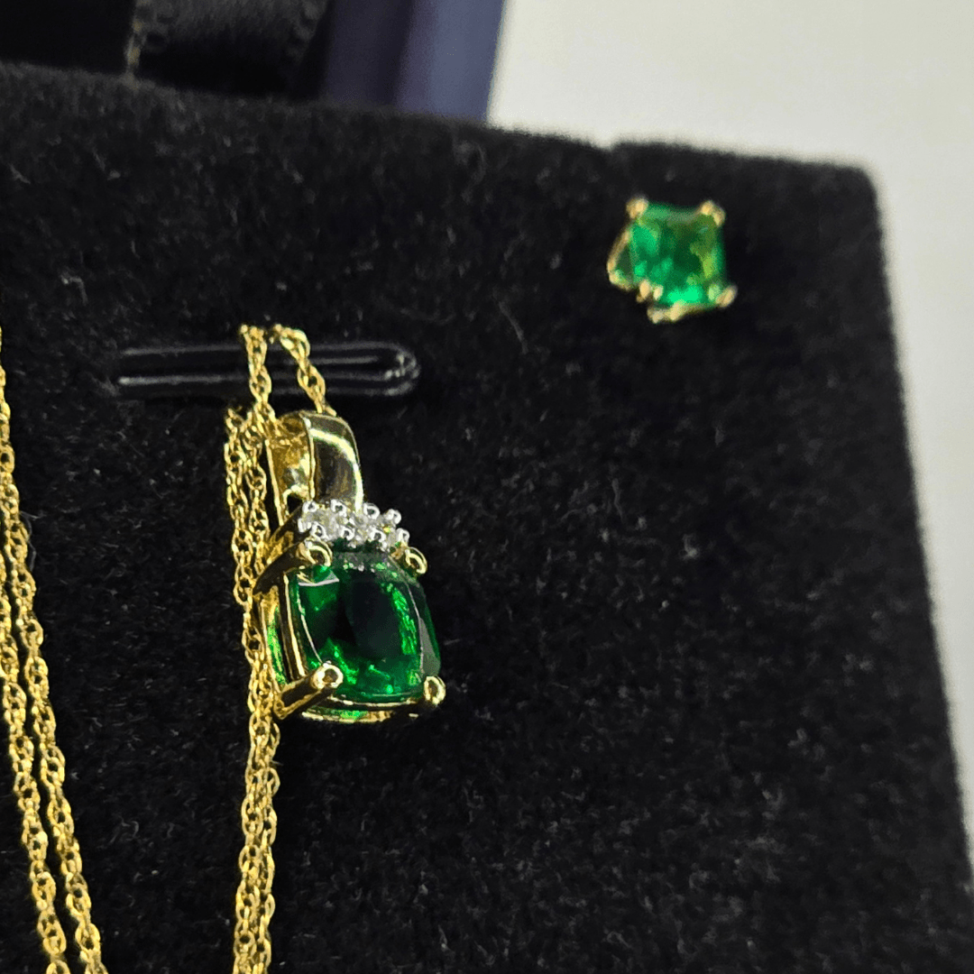 Emerald Royale Pendant Earrings Set - Silver Signature - Jewelry Set - Coastal Charm Creators