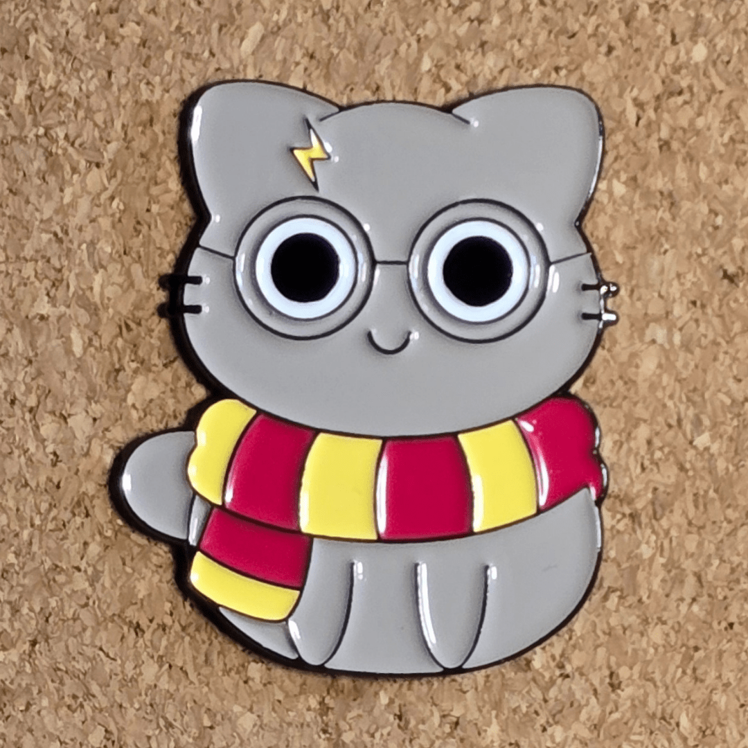 Gryffindor Scarf Cat Pin - Glitz & Gleam - Brooches - Coastal Charm Creators