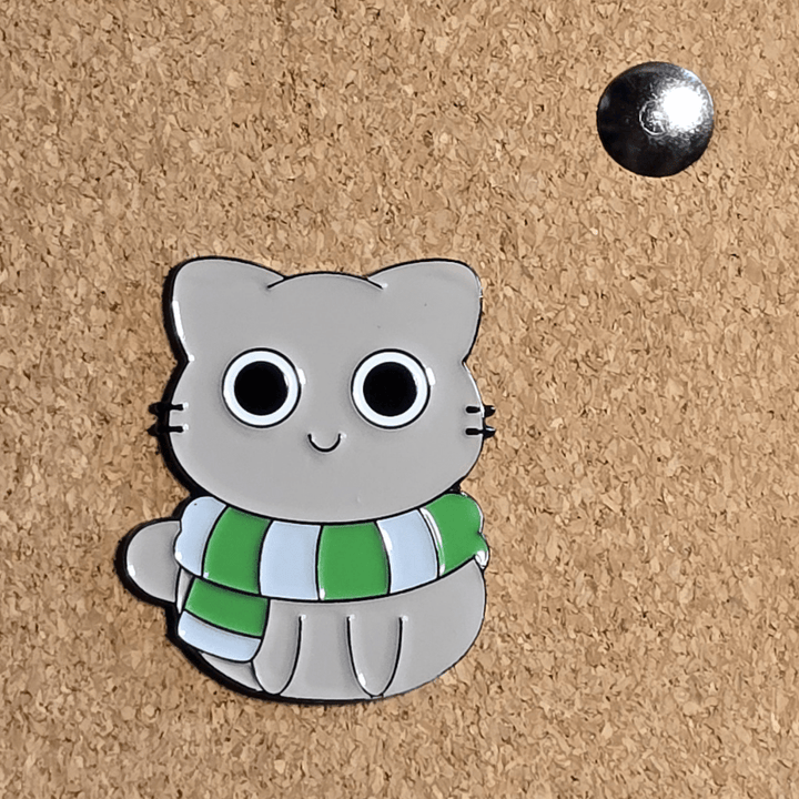 Slytherin Scarf Cat Pin - Glitz & Gleam - Brooches - Coastal Charm Creators